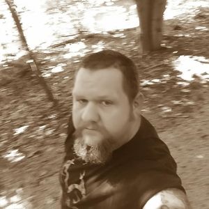 Meet your Posher, Travis